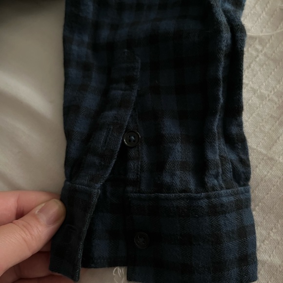 PAIGE flannel black Luna blue plaid button down long sleeve small like new - Picture 4 of 8